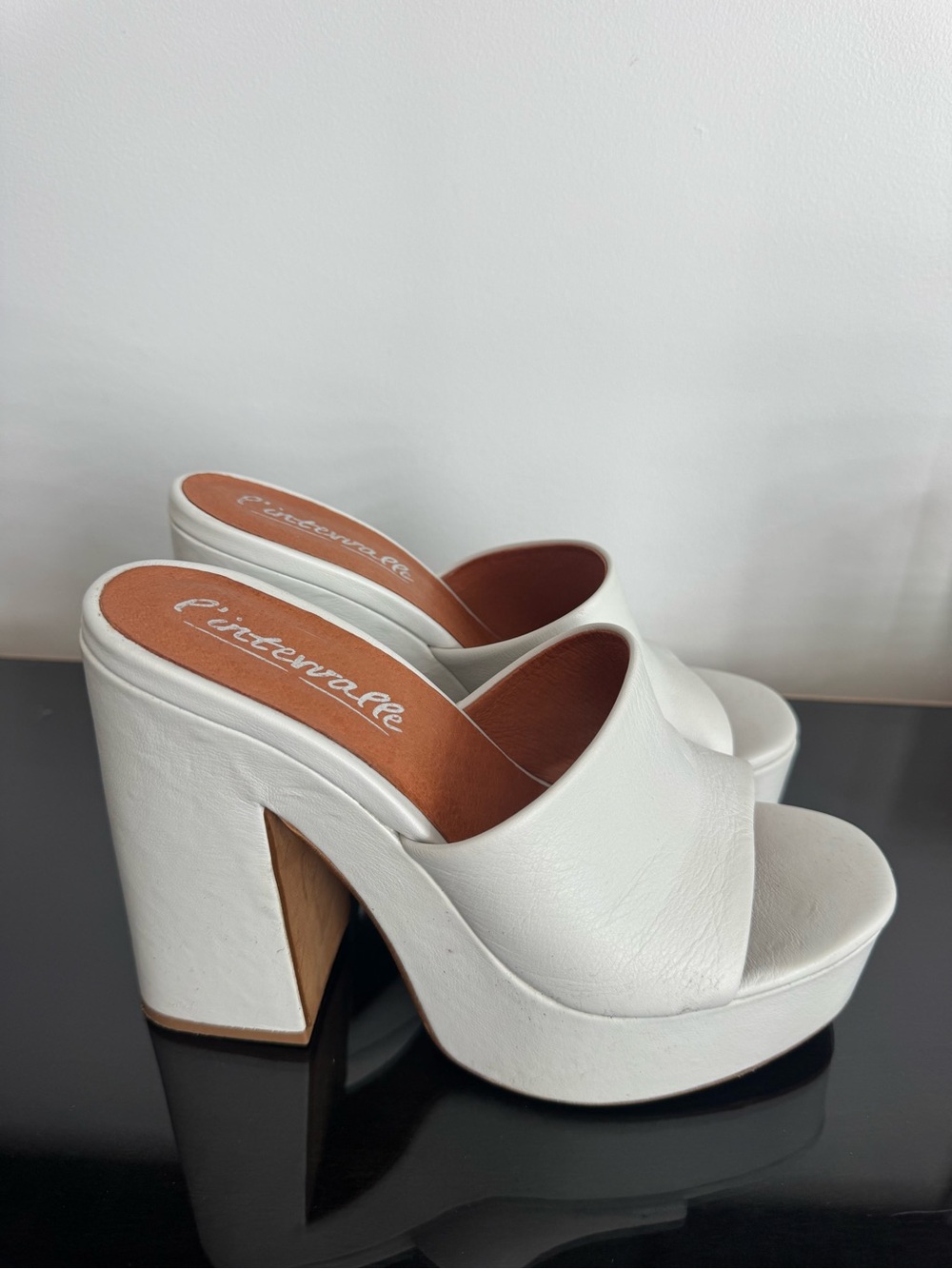 LINTERVALLE 🤍 White Platform Slide Heels